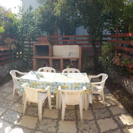 בית נופש Rosa פסטום